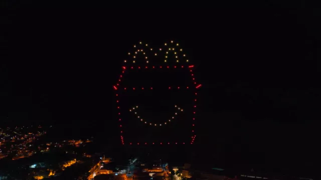Si estás pensando en el evento de fin de año, atención: llega la primera empresa que hace show de drones (desde cuánto y cómo)