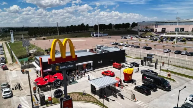 McDonald’s alcanza el local Nº 227 en Argentina y llega a Bahía Blanca con su nueva apertura