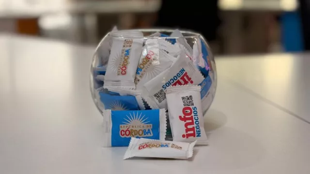 Golox: el brazo corporativo de Chocofrases que busca escalar el branding comestible (con el logo de tu empresa o tu evento)