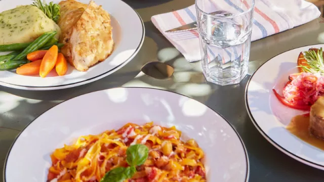 El almuerzo de oficina en Argentina: qué comen, cuánto gastan y cómo cambió el mediodía laboral