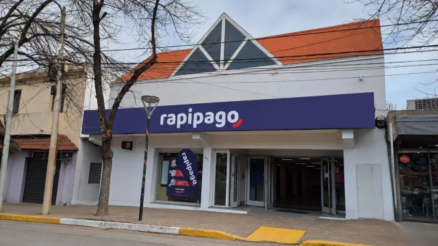 Rapipago alcanzó los 1.000 puntos de cobranza en Córdoba con una nueva apertura en Santa Rosa de Calamuchita