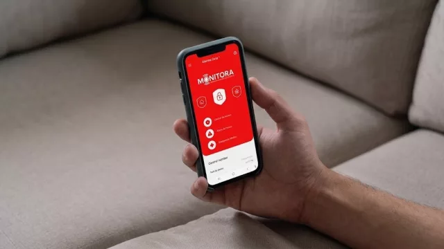 Monitora se reinventa con IA: cámaras que funcionan como alarmas y una red propia para monitorear hogares y empresas