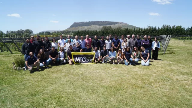 McCain Foods y Arcos Dorados reconocen a productores de papa por su compromiso con la agricultura regenerativa