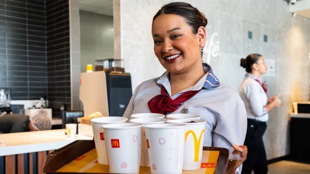 McDonald’s vuelve a quedar primera en un ranking laboral: Arcos Dorados fue elegida la mejor empresa para mujeres